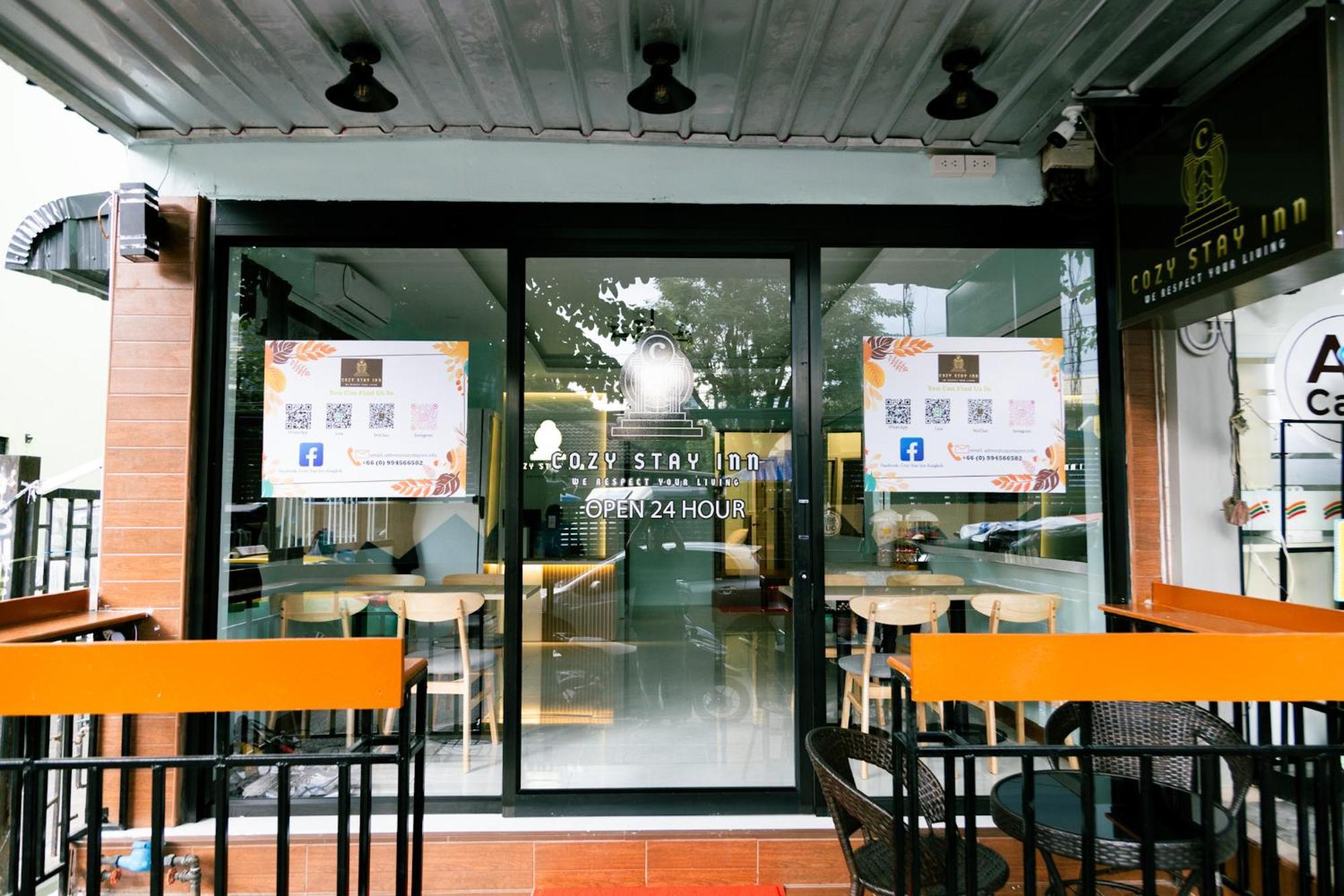 Cozy Stay Inn Banguecoque Exterior foto